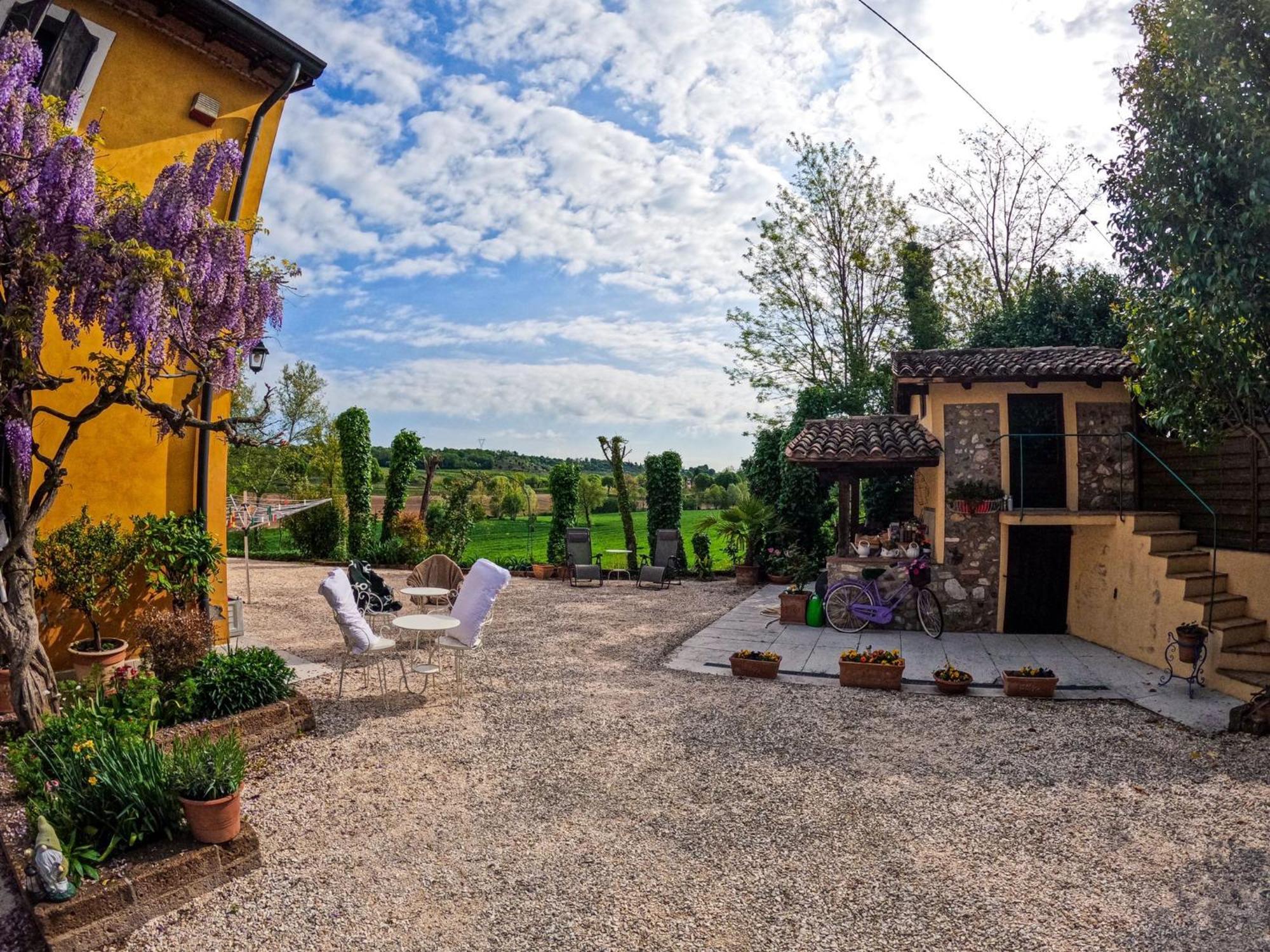 B&B Casacasina Monzambano Kültér fotó