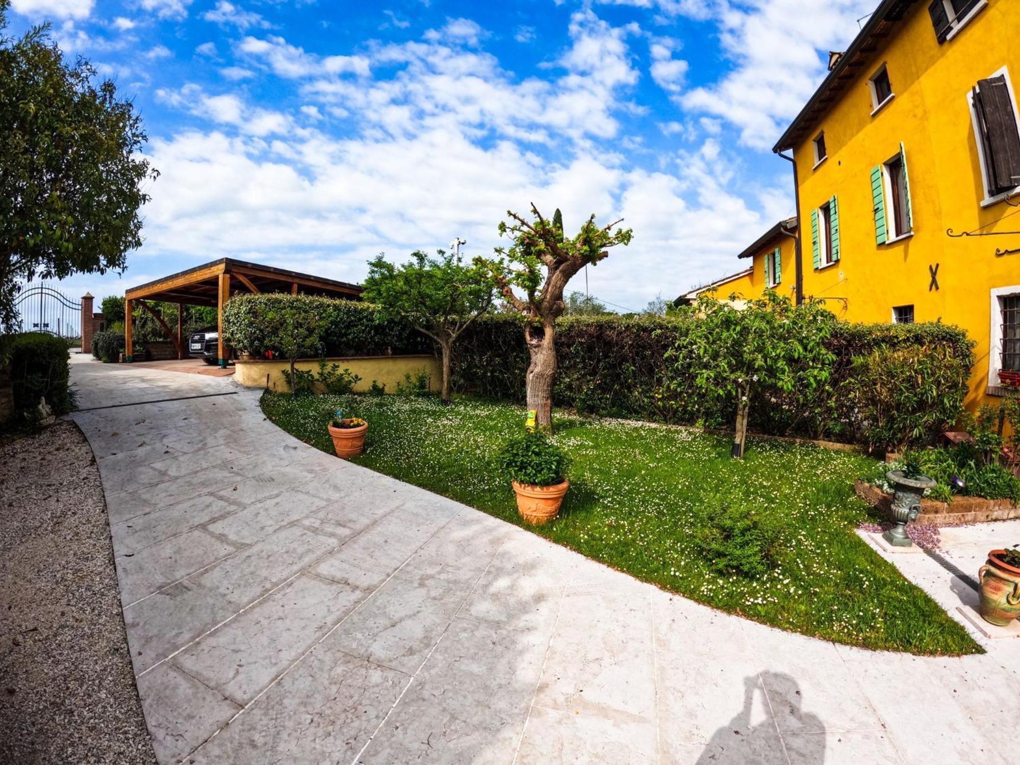 B&B Casacasina Monzambano Kültér fotó