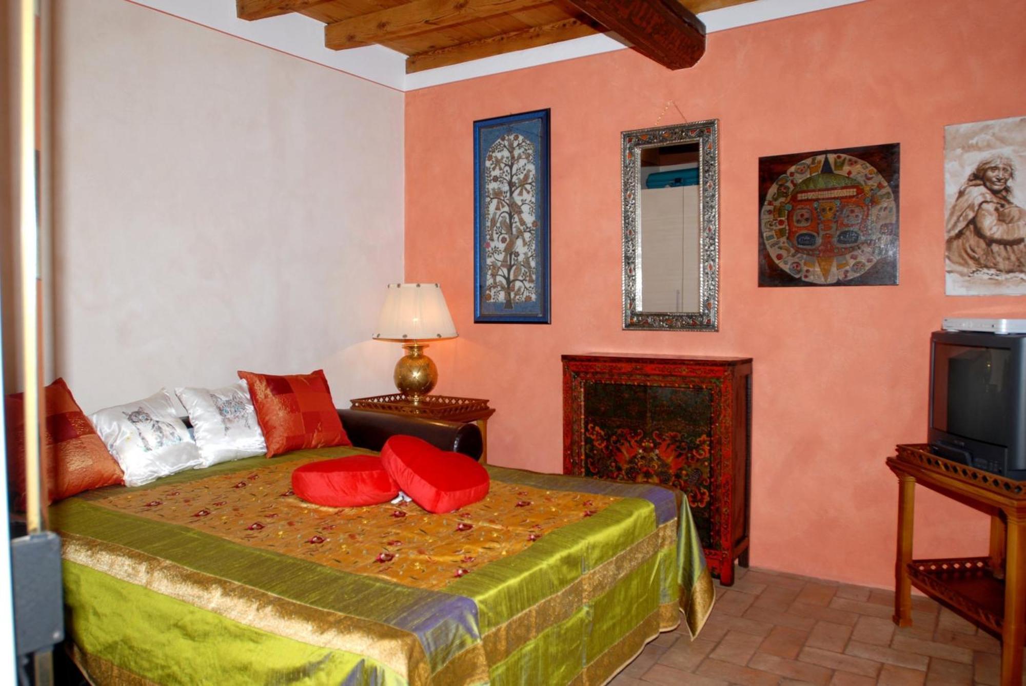 B&B Casacasina Monzambano Szoba fotó